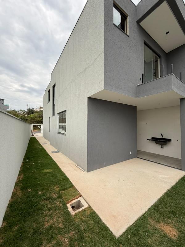 Casa, Liberdade, 3 Quartos, 4 Vagas, 3 Suítes
