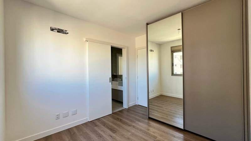 Apartamento, Cruzeiro, 4 Quartos, 3 Vagas, 2 Suítes