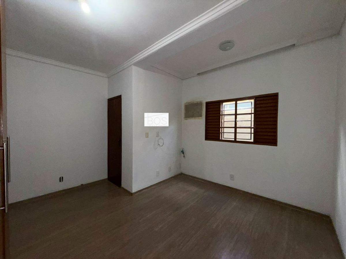 Casa, Santa Efigênia, 2 Quartos, 1 Vaga, 2 Suítes