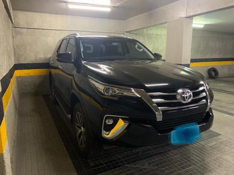 Toyota Hilux Sw4 Srx Diamo. 4x4 2.8 Tb Die Aut.