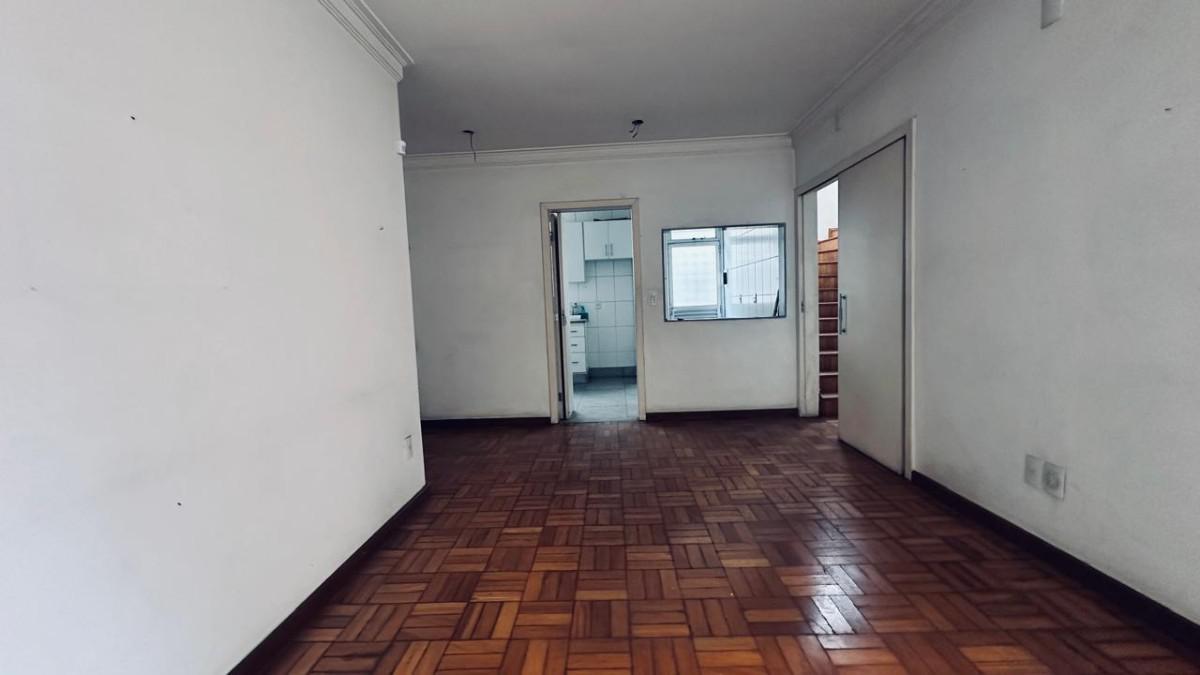 Casa, Barroca, 4 Quartos, 2 Vagas, 1 Suíte