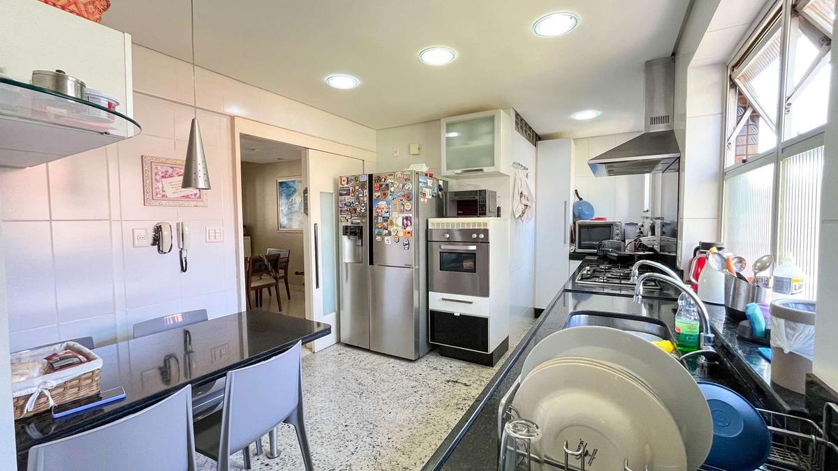 Apartamento, Anchieta, 4 Quartos, 3 Vagas, 2 Suítes