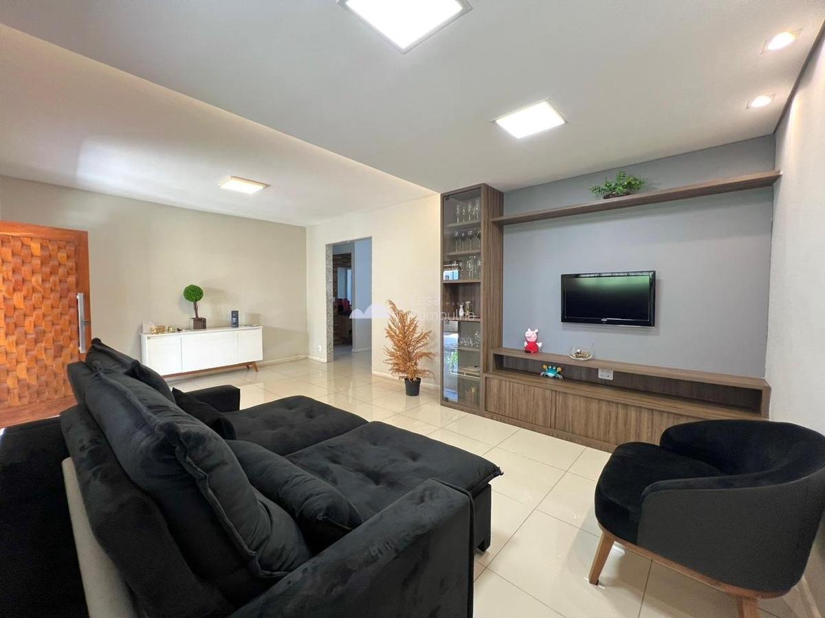 Casa, Santa Mônica, 3 Quartos, 3 Vagas, 2 Suítes