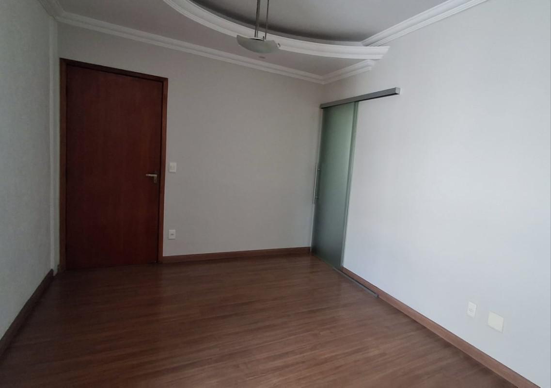 Apartamento, Castelo, 3 Quartos, 2 Vagas, 1 Suíte
