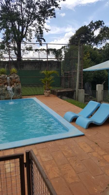 Fazenda, Califórnia, 5 Quartos, 3 Vagas, 1 Suíte