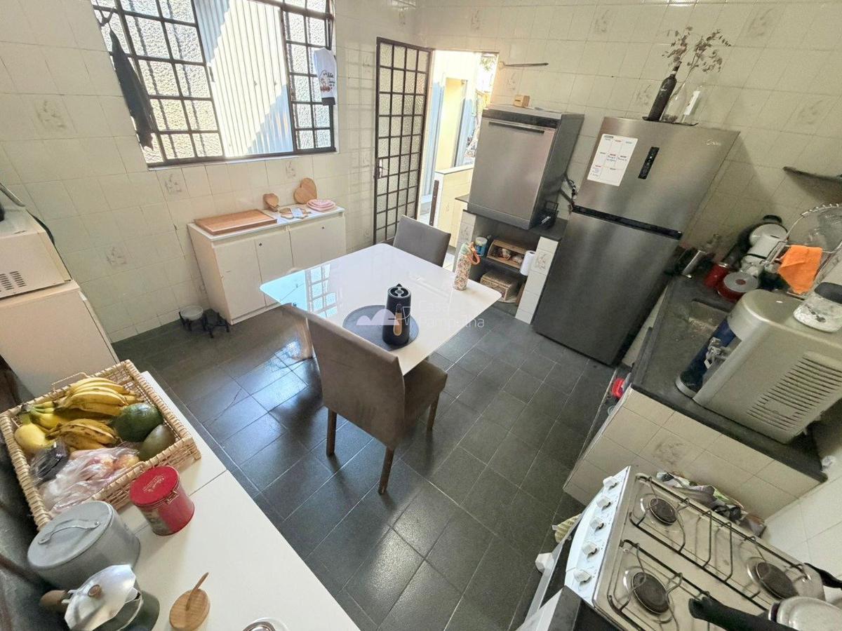 Casa, Santa Amélia, 3 Quartos, 8 Vagas, 1 Suíte