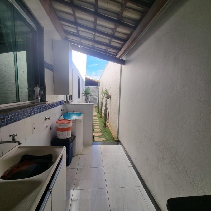 Casa, Tirol, 4 Quartos, 2 Vagas, 1 Suíte