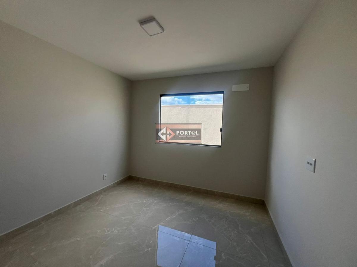 Casa, Palmital, 3 Quartos, 2 Vagas, 1 Suíte