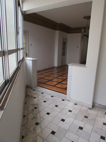 Apartamento, Centro, 5 Quartos, 0 Vaga, 1 Suíte