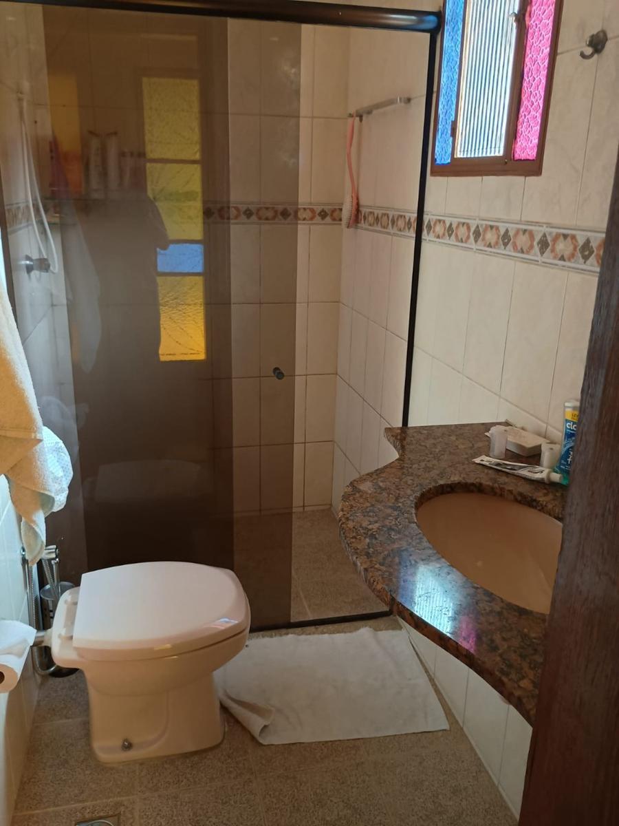 Casa, Piratininga (venda Nova), 3 Quartos, 2 Vagas, 1 Suíte