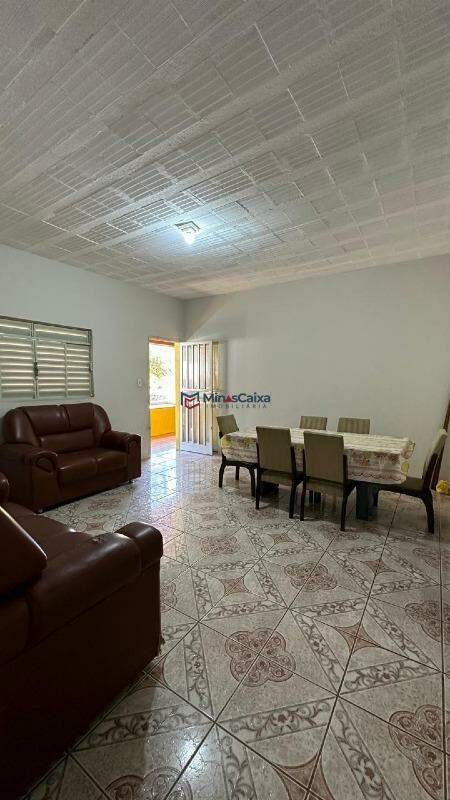 Fazenda, Alphaville, 3 Quartos, 5 Vagas, 1 Suíte