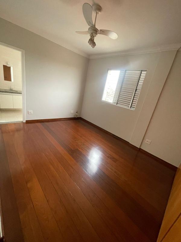 Apartamento, Sagrada Família, 4 Quartos, 2 Vagas, 2 Suítes