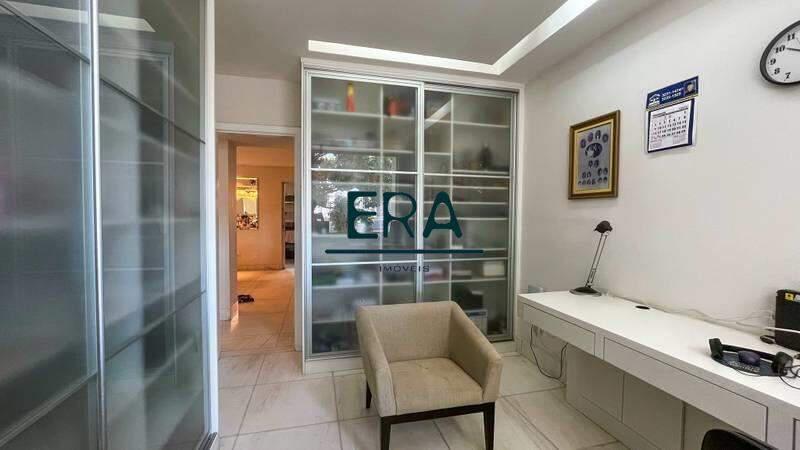 Casa, Vila Paris, 6 Quartos, 7 Vagas, 2 Suítes