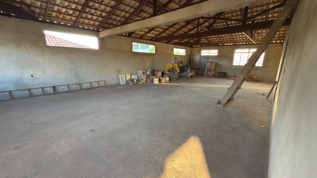 Casa, Tangará, 3 Quartos, 7 Vagas, 1 Suíte