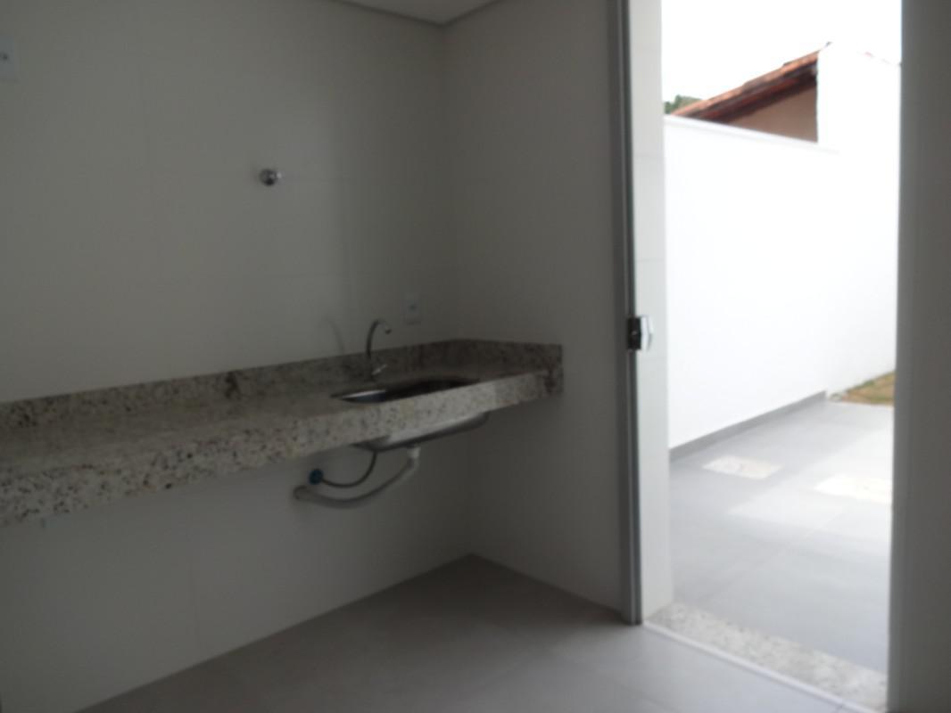 Casa, Jardim Leblon, 2 Quartos, 2 Vagas