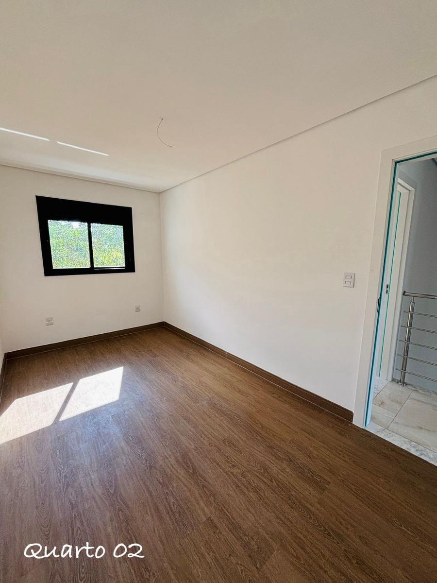 Casa, Cabral, 3 Quartos, 3 Vagas, 1 Suíte