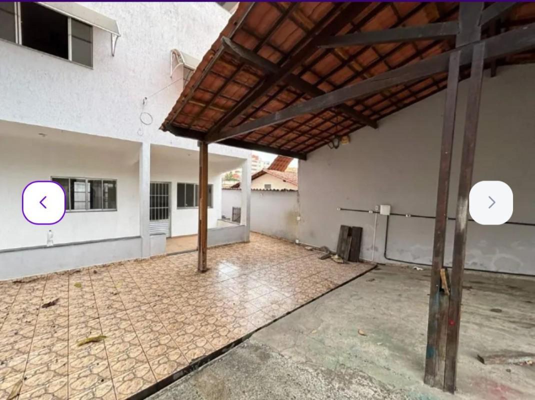 Casa, Planalto, 4 Quartos, 5 Vagas, 1 Suíte