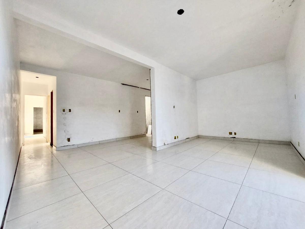 Casa, Vale das Orquídeas, 2 Quartos, 2 Vagas, 1 Suíte