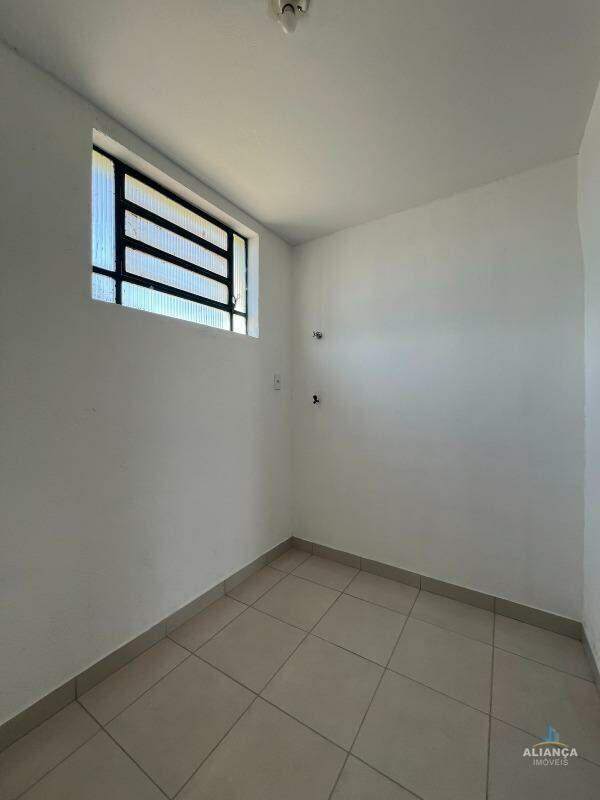 Sala, Centro, 0 Quarto, 0 Vaga
