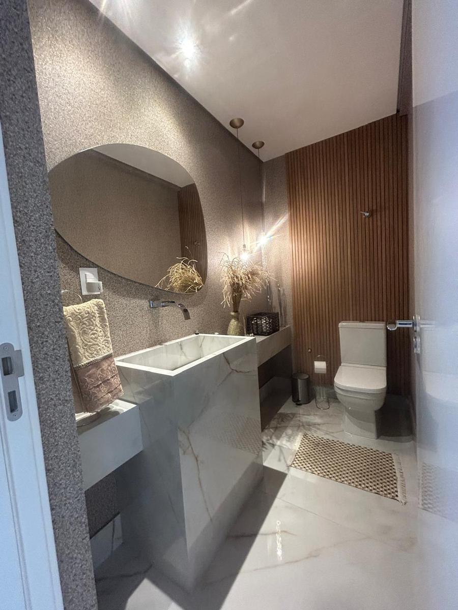 Apartamento, Castelo, 4 Quartos, 2 Vagas, 1 Suíte