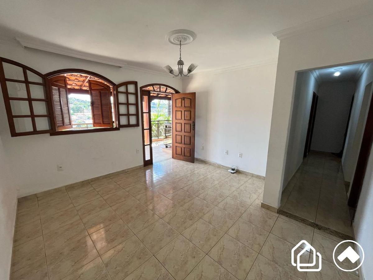 Casa, Buritis, 3 Quartos, 2 Vagas, 1 Suíte