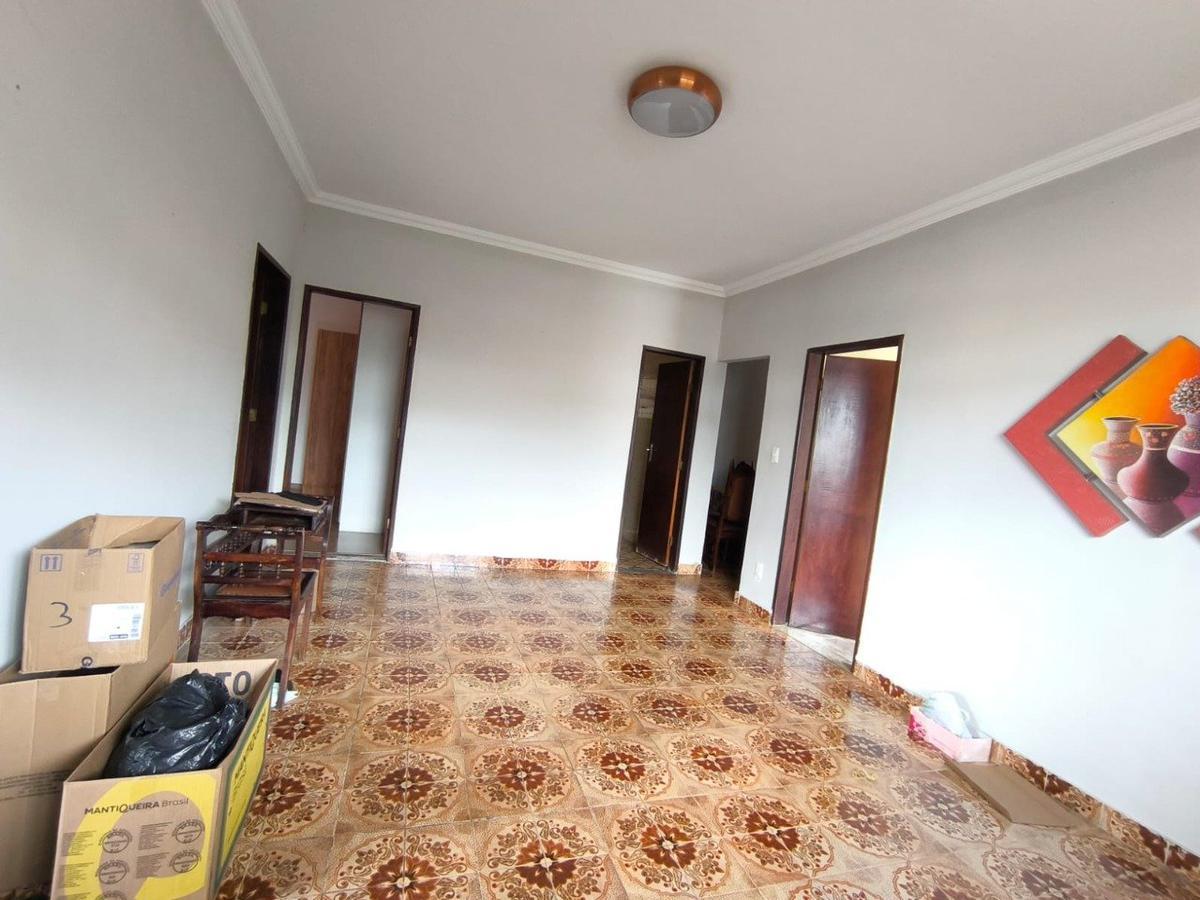 Casa, Madre Gertrudes, 3 Quartos, 3 Vagas, 1 Suíte