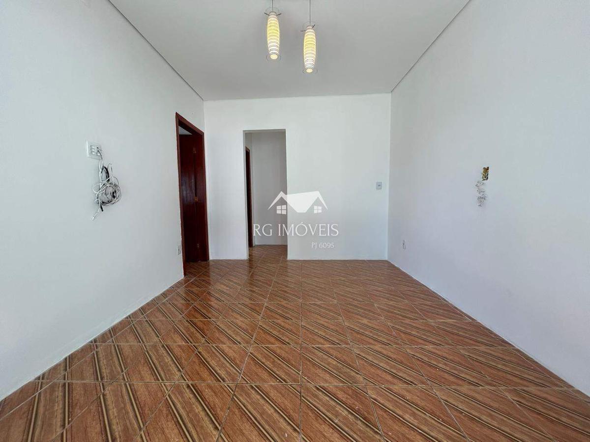 Casa, Novo Progresso, 2 Quartos, 6 Vagas
