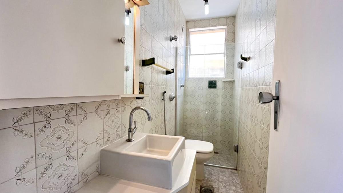 Apartamento, Floresta, 1 Quarto, 1 Vaga, 1 Suíte