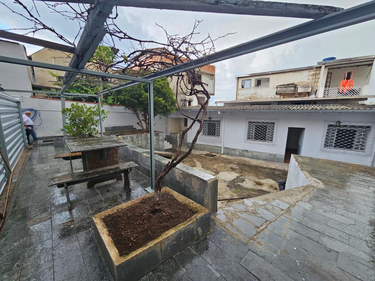 Casa, Santa Inês, 1 Quarto, 0 Vaga