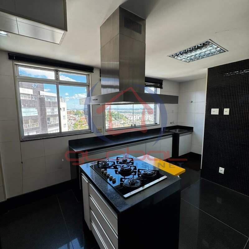 Cobertura, Ouro Preto, 3 Quartos, 3 Vagas, 1 Suíte