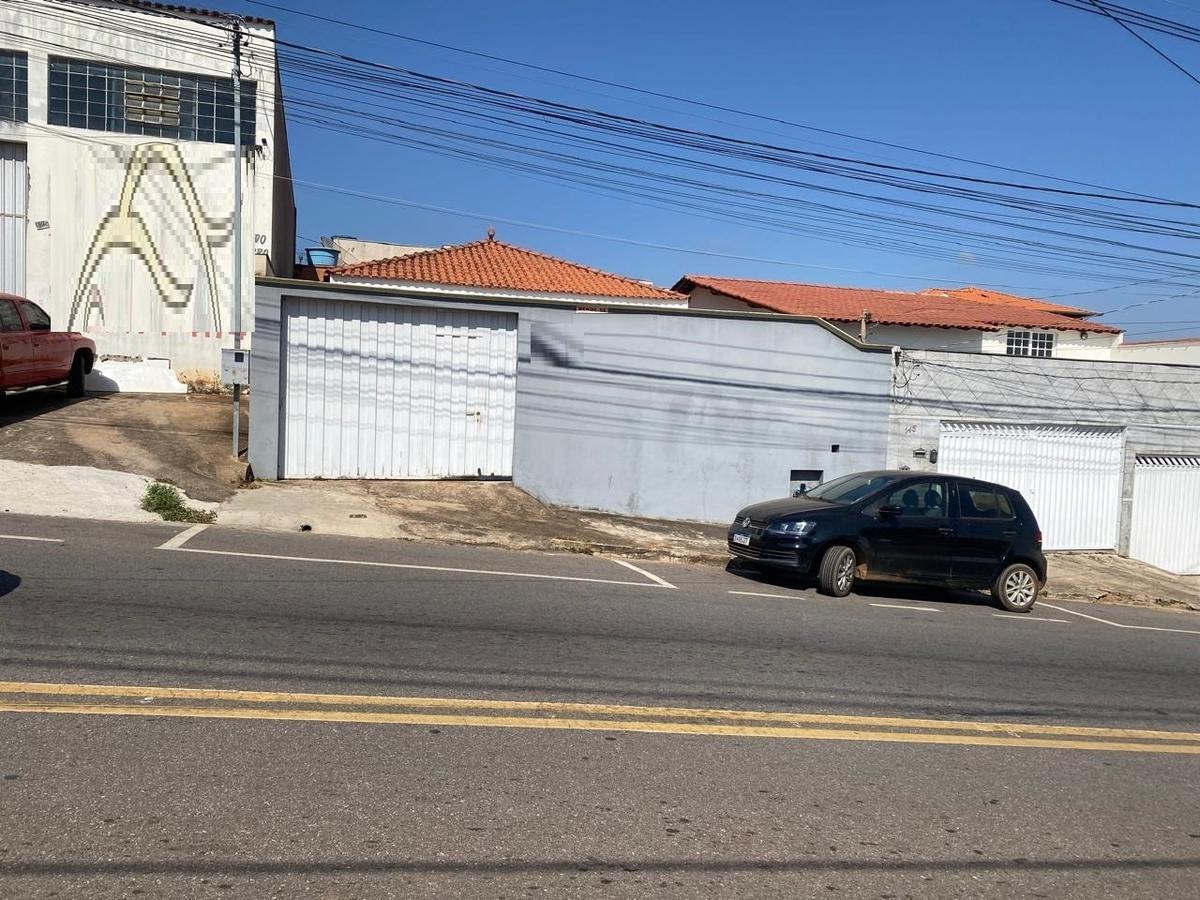 Casa, Jardim Ribeiro, 2 Quartos, 3 Vagas