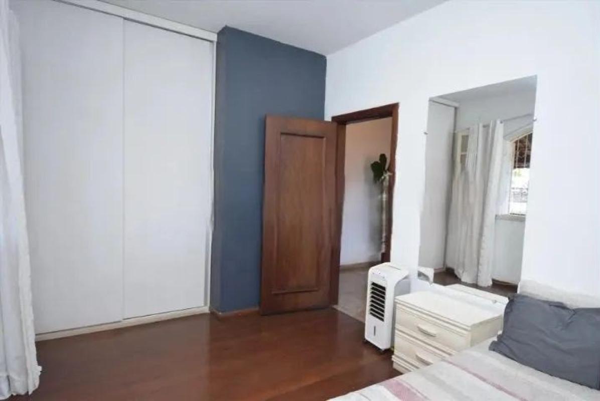 Casa, Camargos, 4 Quartos, 10 Vagas