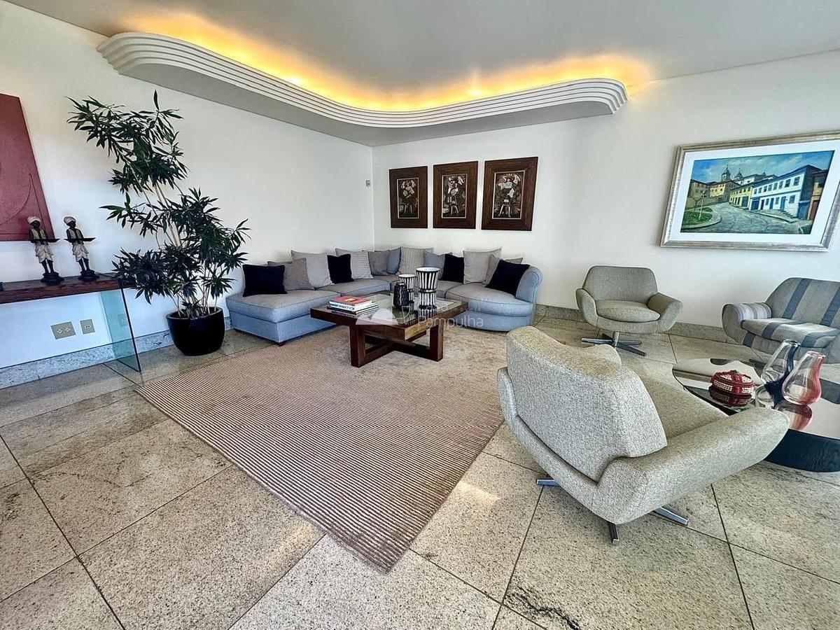 Casa, Garças, 4 Quartos, 13 Vagas, 3 Suítes