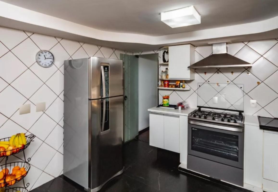 Casa, Bandeirantes (pampulha), 3 Quartos, 0 Vaga, 3 Suítes