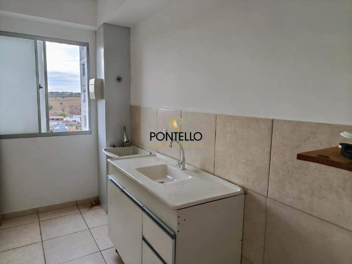 Apartamento, Iporanga, 2 Quartos, 1 Vaga