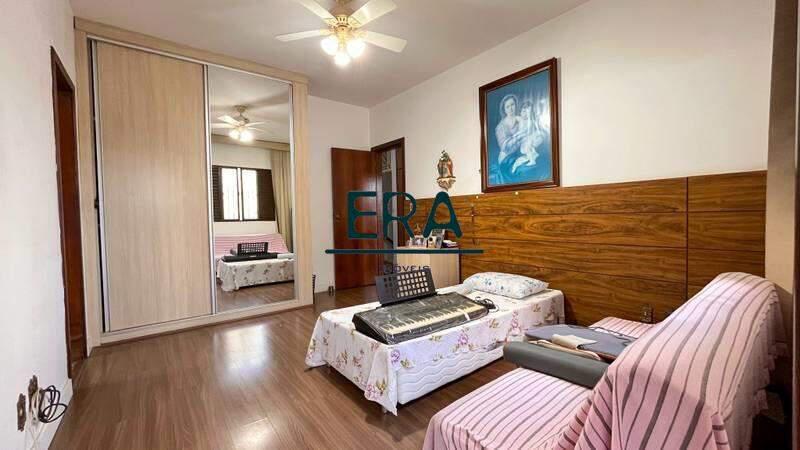 Casa, Santa Lúcia, 4 Quartos, 4 Vagas, 2 Suítes