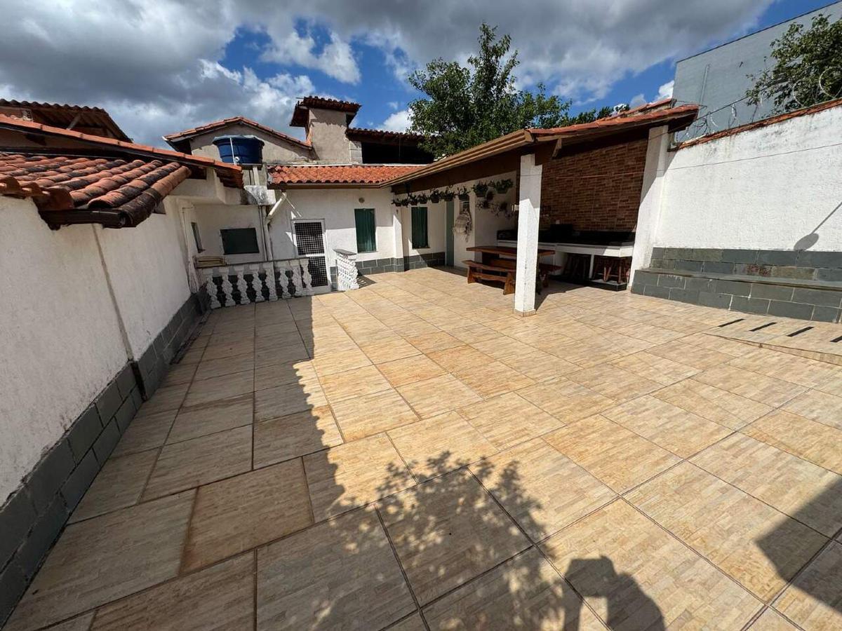 Casa, Palmeiras, 4 Quartos, 4 Vagas, 1 Suíte