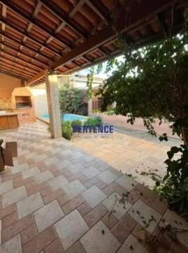 Casa, Santa Inês, 5 Quartos, 2 Vagas, 1 Suíte