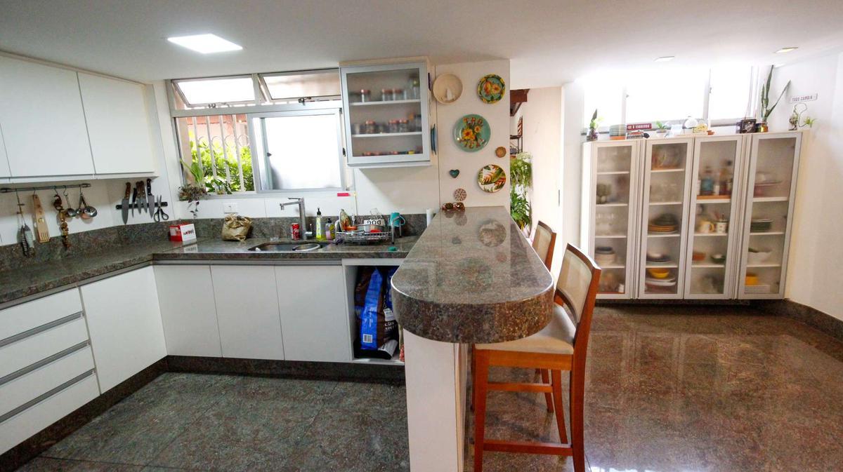 Apartamento, Santa Efigênia, 3 Quartos, 2 Vagas, 1 Suíte