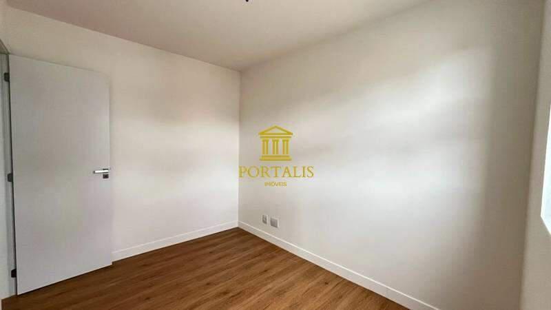 Apartamento, Sagrada Família, 3 Quartos, 2 Vagas, 1 Suíte