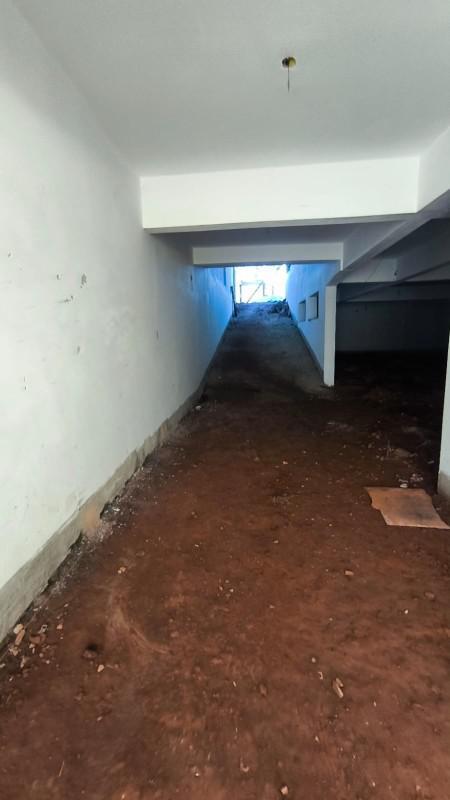 Prédio, Milionários, 0 Quarto, 40 Vagas