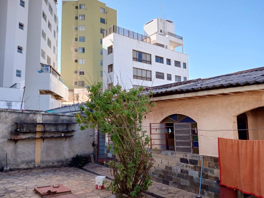 Casa, Santa Inês, 4 Quartos, 5 Vagas, 2 Suítes