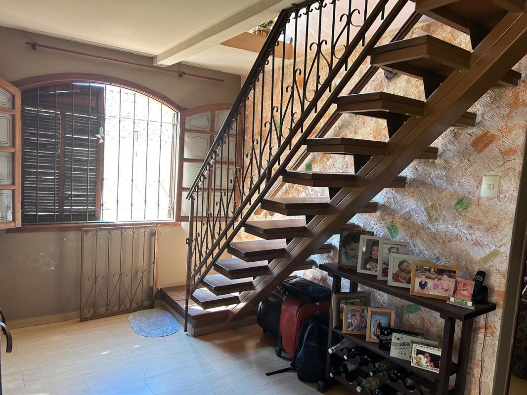 Casa, Alípio de Melo, 6 Quartos, 6 Vagas, 2 Suítes