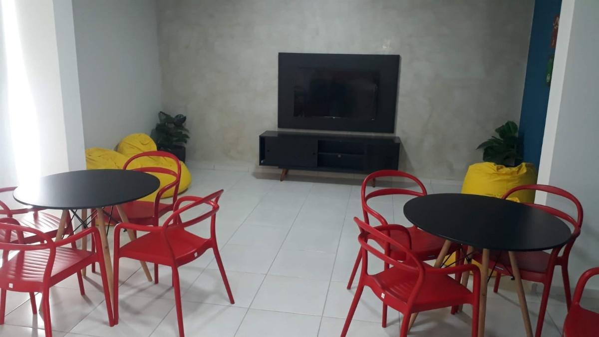 Apartamento, Chácaras Califórnia, 2 Quartos, 1 Vaga
