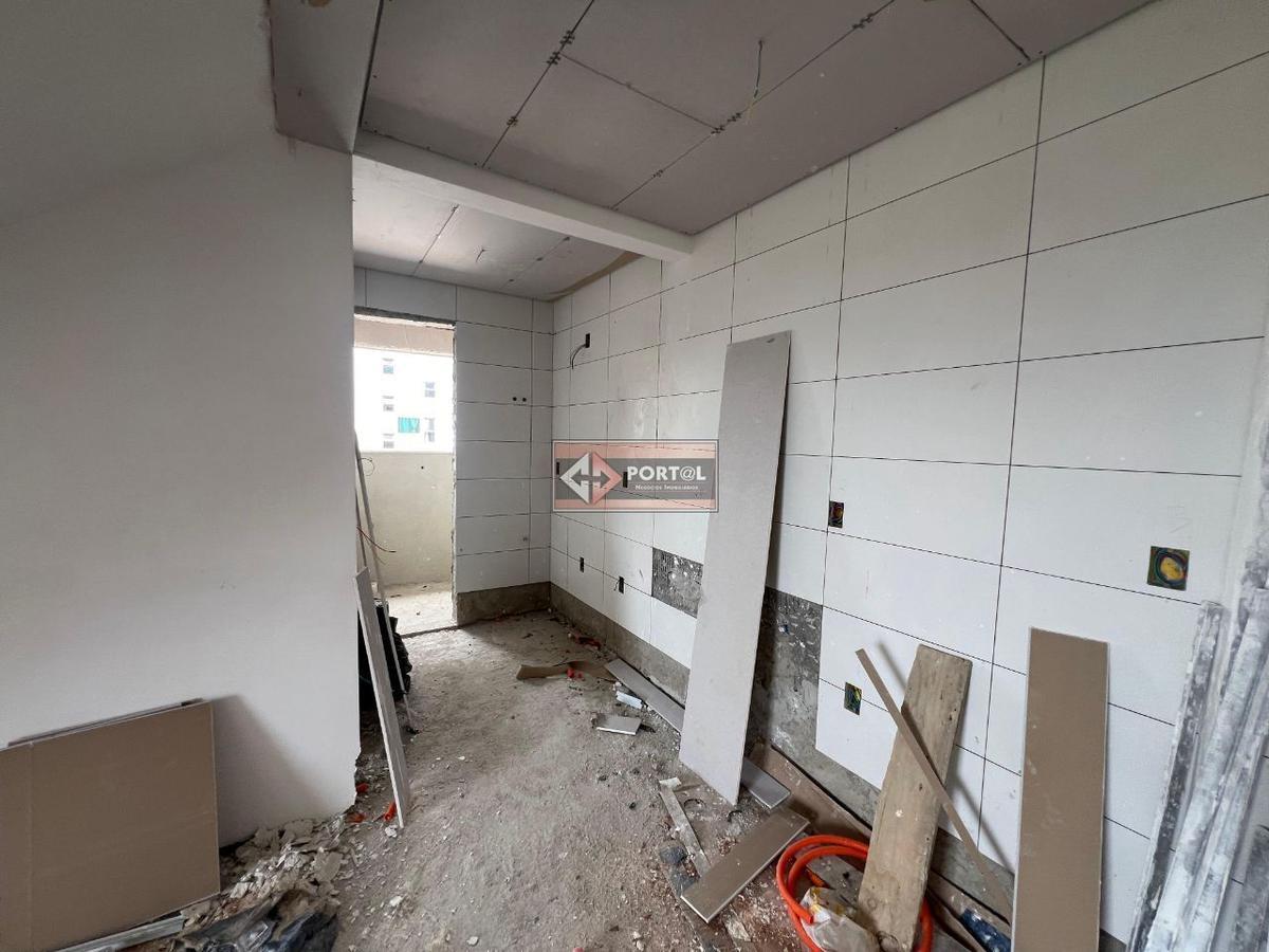 Cobertura, Itapoã, 3 Quartos, 2 Vagas, 1 Suíte