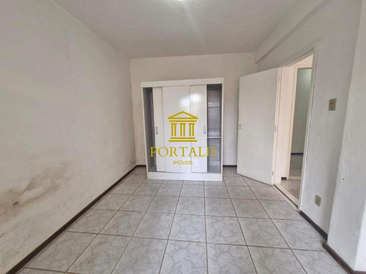 Casa, São Geraldo, 2 Quartos, 0 Vaga