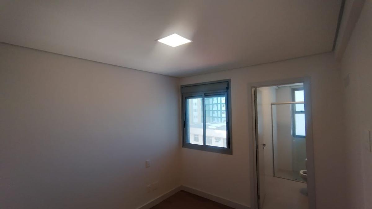 Apartamento, Sagrada Família, 3 Quartos, 2 Vagas, 1 Suíte