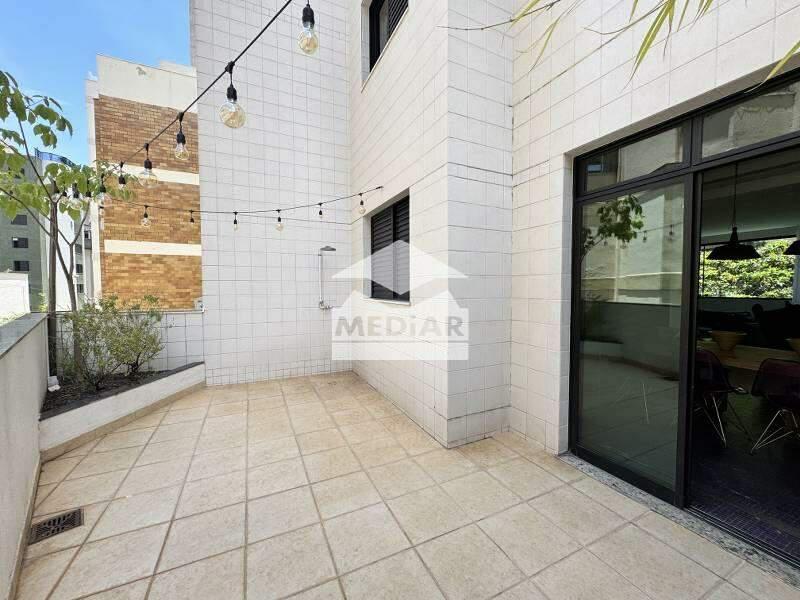 Apartamento, Sion, 3 Quartos, 4 Vagas, 1 Suíte