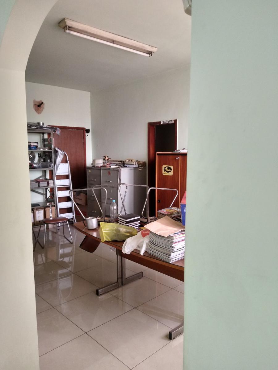 Sala, Centro, 1 Quarto, 0 Vaga