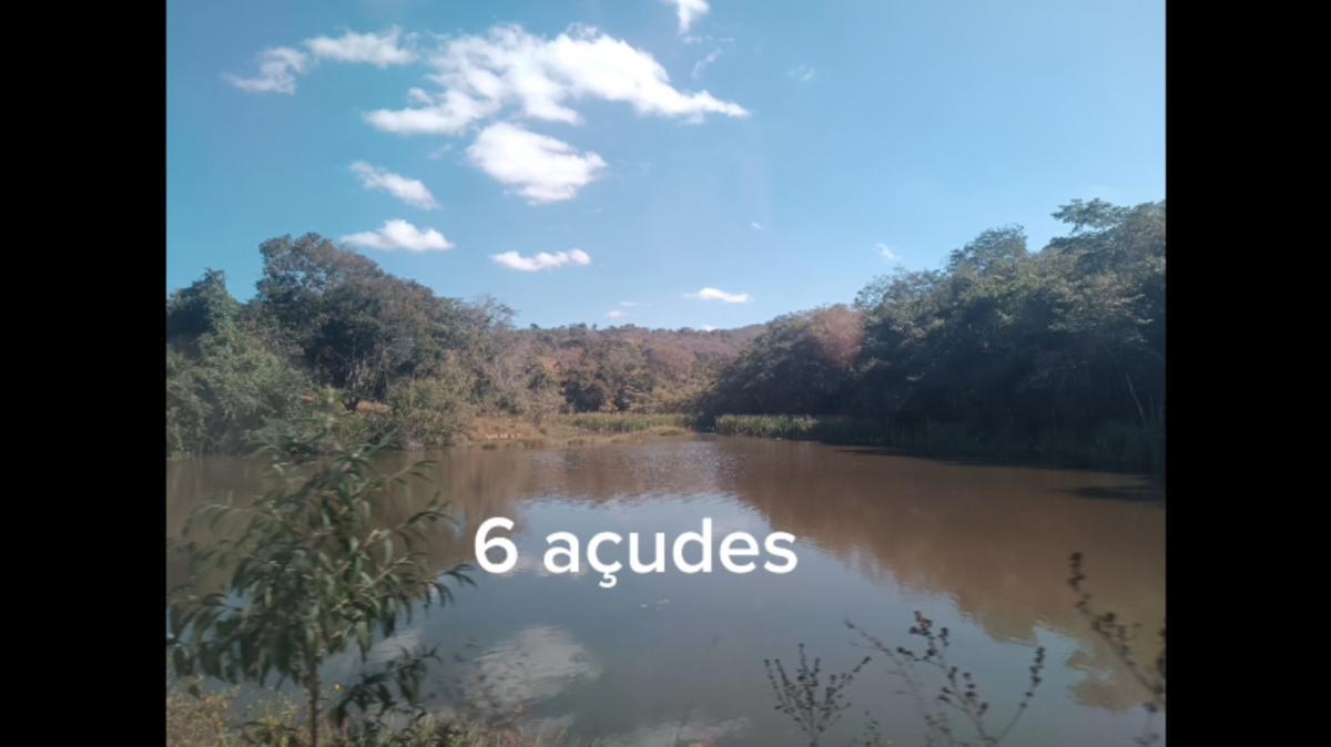 Fazenda, Zona Rural, 8 Quartos, 0 Vaga, 2 Suítes